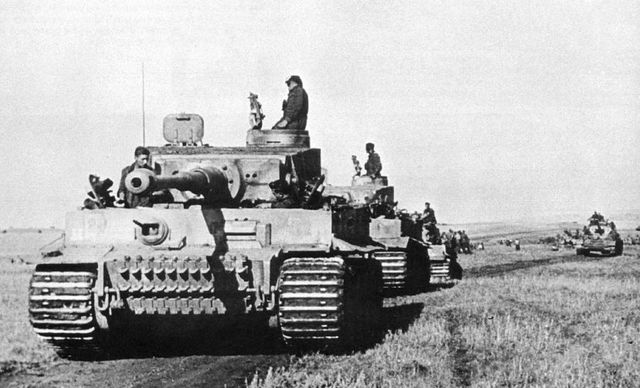 Tigers de la 2 SS Pz. Gren. Div. Das Reich durante la Operación Zitadelle. Julio 1943