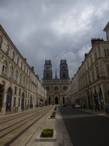 Ruta por los Castillos del Loira - Blogs de Francia - Sully-sur-Loire - Orléans - Chambord - Blois (2)