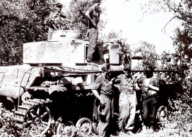Julio de 1943. Panzer IV camuflado, listo para el combate