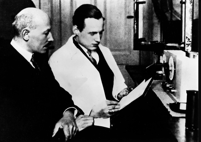 Manfred von Ardenne con Sigmund Loewe