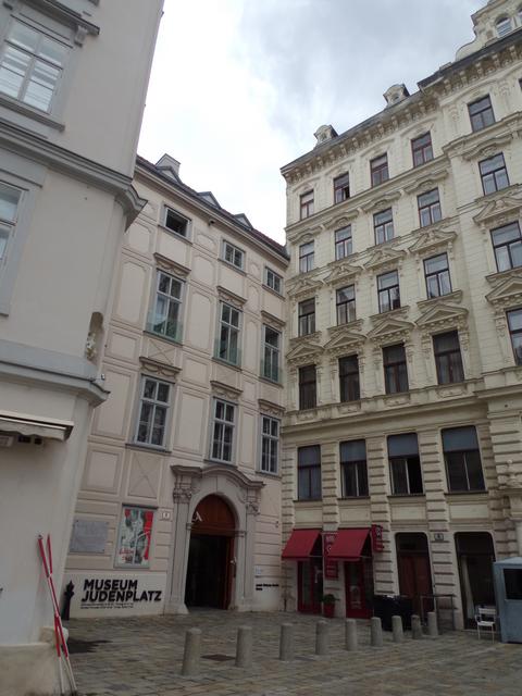 Viena: Desde el Rathaus hasta la Mozarthaus pasando por la Judenplatz y más - Viena - Bratislava - Praga (10)
