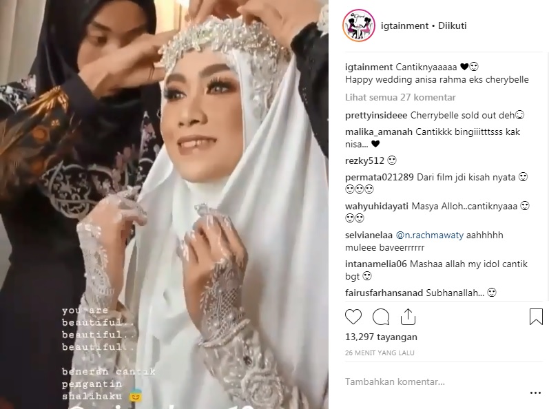 Anisa Rahma di hari pernikahnnya dengan Dito