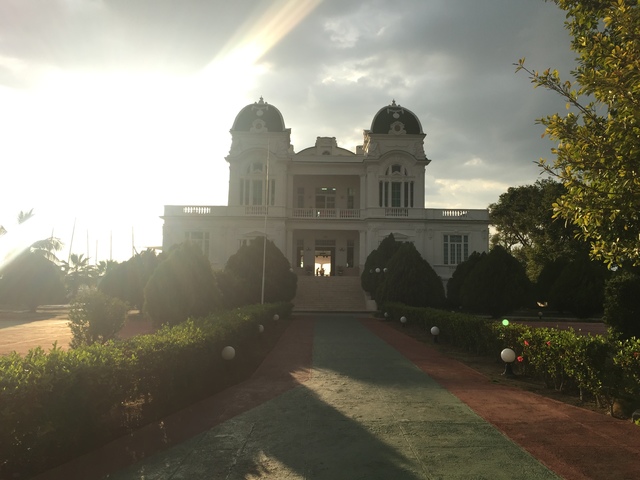 7. CIENFUEGOS - Asere, que vola? Esto es Cuba mi gente! (1)