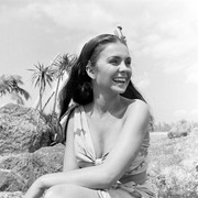 jean_simmons_mb99