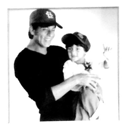 Shah Rukh Khan dan Aryan Khan mid-day.com