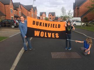 Dukinfield_Wolves_Flag.jpg