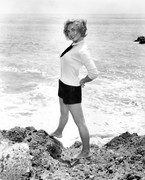 Lizabeth_Scott_b02