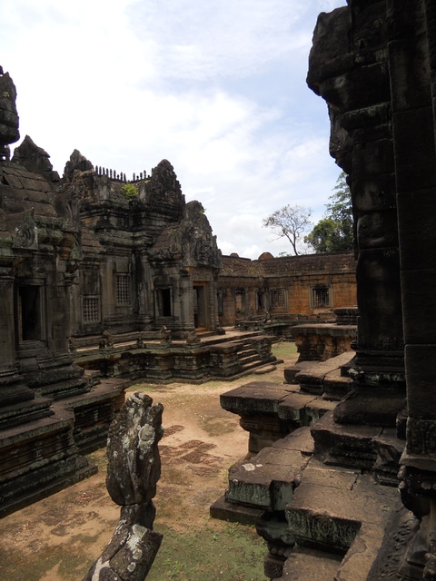 Vietnam y Angkor: 25 días a nuestro aire (Actualizado con fotos!!!) - Blogs de Vietnam - Etapa 7: Siem Reap + Templos de Angkor. (30)