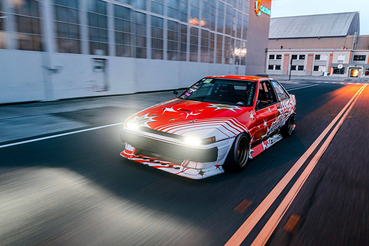 Toyota_race_truck_79.jpg