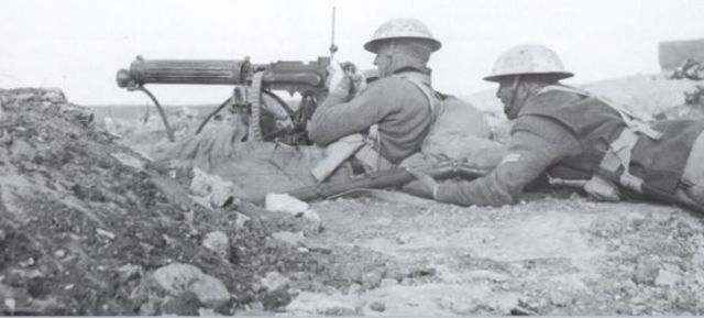 Posición de ametralladora Vickers en la línea de El Alamein