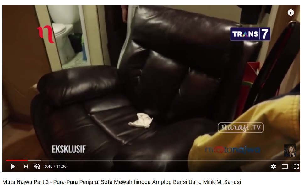 Sofa di Sel M. Sanusi
