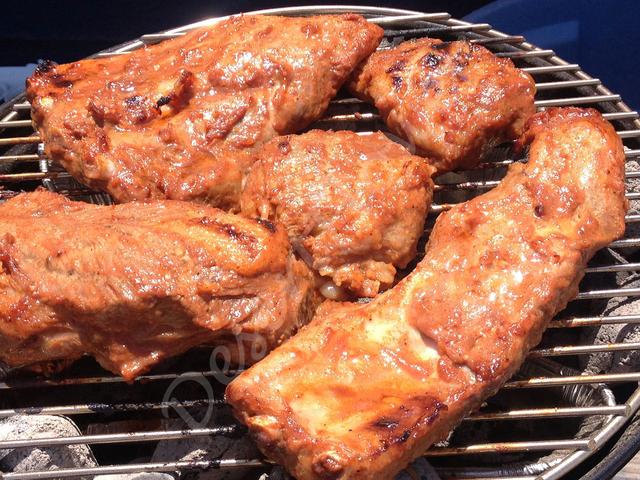 [Image: 01_Grilling.jpg]