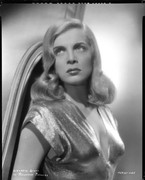Lizabeth_Scott_b01