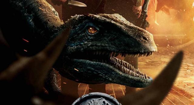 Chris Pratt Bryce Dallas Howard Blue Face The Indoraptor In A New Poster For Jurassic World Fallen Kingdom