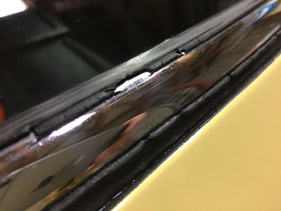 Replacing Rubber Seal Round Rear Door Glass The E Type Forum