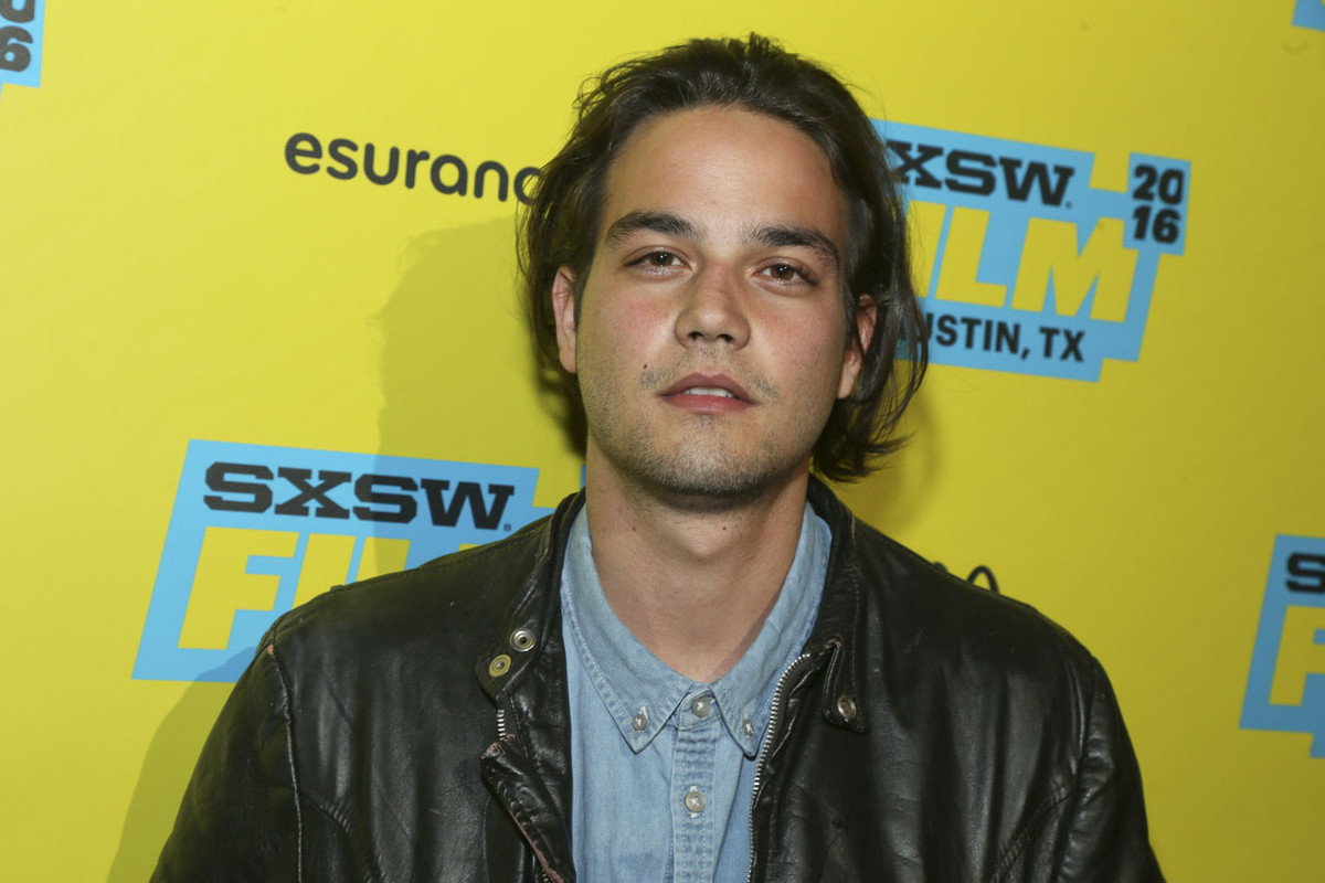 Classify Costa Rican actor Daniel Zovatto