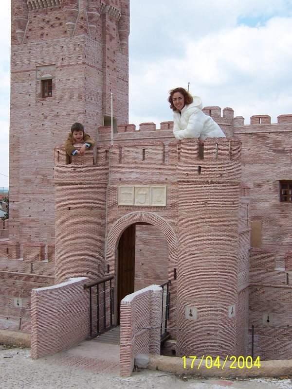VALWO Y PARQUE TEMATICO DEL MUDEJAR-17-4-2004-VALLADOLID - Paseando por España-1991/2016 (19)